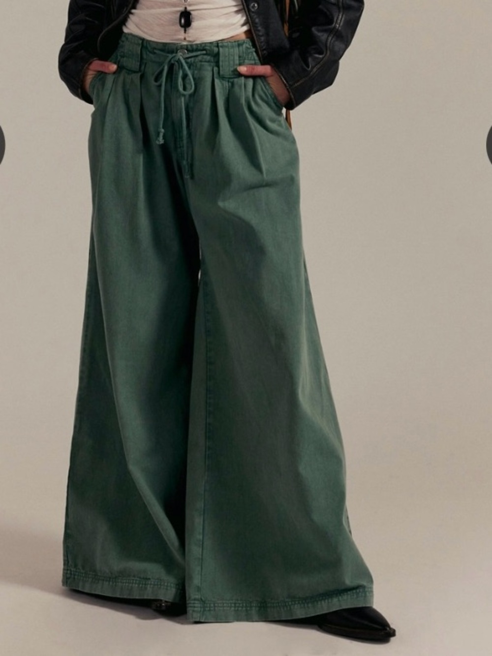 Free People Julien Wide Leg Chino Trouser Pants in Green